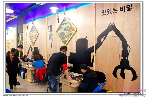 OMAYA春川炒雞(楊梅店):【美食♥桃園】☼ OMAYA春川炒雞-楊梅店☼ 春川炒雞排沾香濃雙重起司太邪惡了!非吃不可♥♥