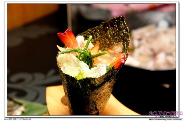 同心鮨食堂(原同心丼食堂)：【美食♥宜蘭】☼同心鮨日式料理☼ 師承日本師傅道地的丼飯和料理,來自大海的新鮮美味