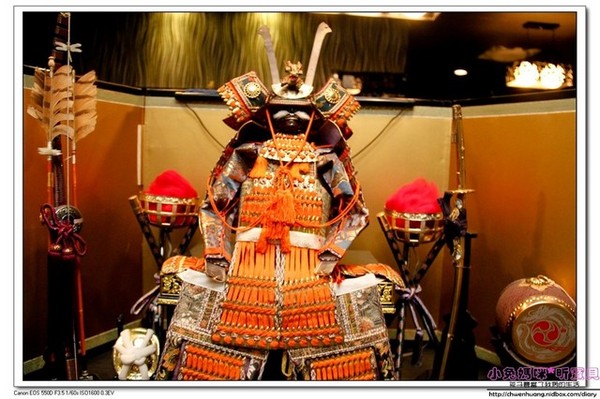 同心鮨食堂(原同心丼食堂)：【美食♥宜蘭】☼同心鮨日式料理☼ 師承日本師傅道地的丼飯和料理,來自大海的新鮮美味