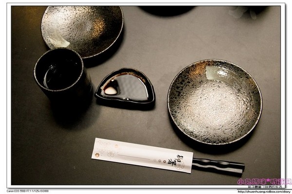 同心鮨食堂(原同心丼食堂)：【美食♥宜蘭】☼同心鮨日式料理☼ 師承日本師傅道地的丼飯和料理,來自大海的新鮮美味