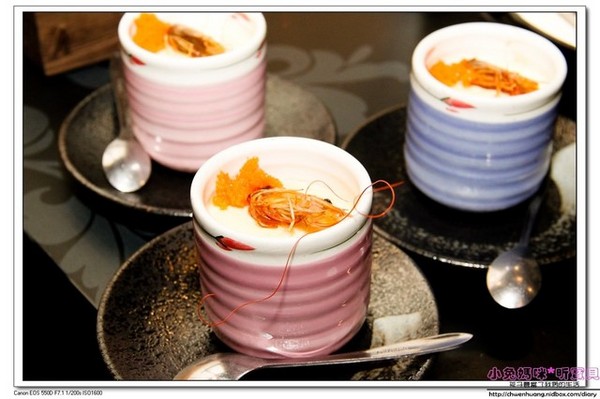 同心鮨食堂(原同心丼食堂)：【美食♥宜蘭】☼同心鮨日式料理☼ 師承日本師傅道地的丼飯和料理,來自大海的新鮮美味