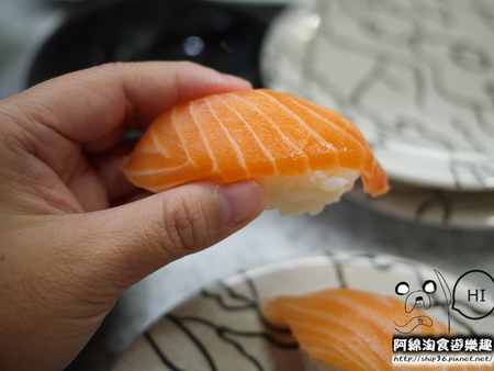 【桃園壽司】MagicTouch-超酷!!!子彈列車送壽司.爭鮮2.0版/台茂美食/迴轉壽司/平價