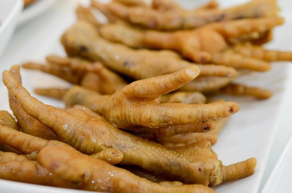 【桃園小吃】滷味城-五星級鑽石級冷滷味實體店面底桃園！試吃到滿意再買．桃園冰鎮滷味/桃園蜜汁七里香/宅配團購人氣店/lamigo應猿店