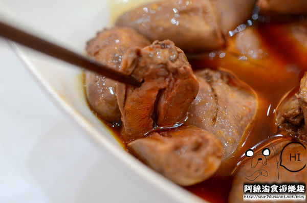 【桃園小吃】滷味城-五星級鑽石級冷滷味實體店面底桃園！試吃到滿意再買．桃園冰鎮滷味/桃園蜜汁七里香/宅配團購人氣店/lamigo應猿店