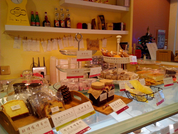 格那修ganache手作蛋糕：☆口碑券No.2☆【東區】格那修ganache手作蛋糕。果真入口即化的生巧克力蛋糕