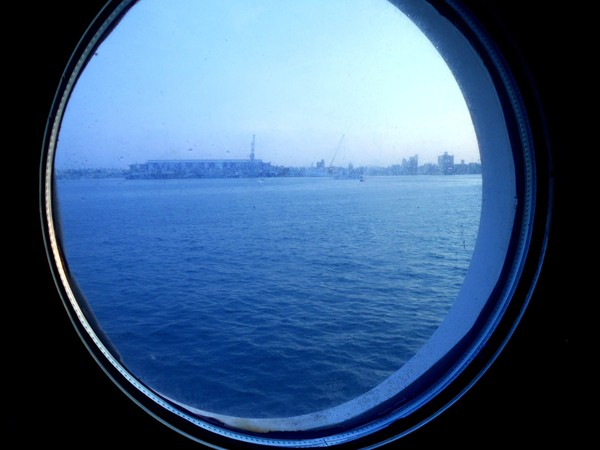 望道號 LOGOS HOPE(高雄港)：全球最大的海上圖書館~