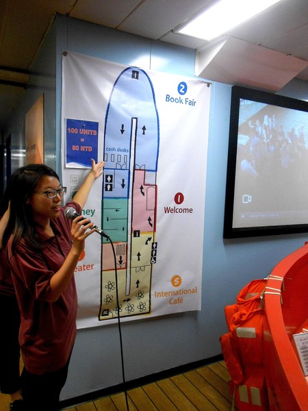 望道號 LOGOS HOPE(高雄港)：全球最大的海上圖書館~