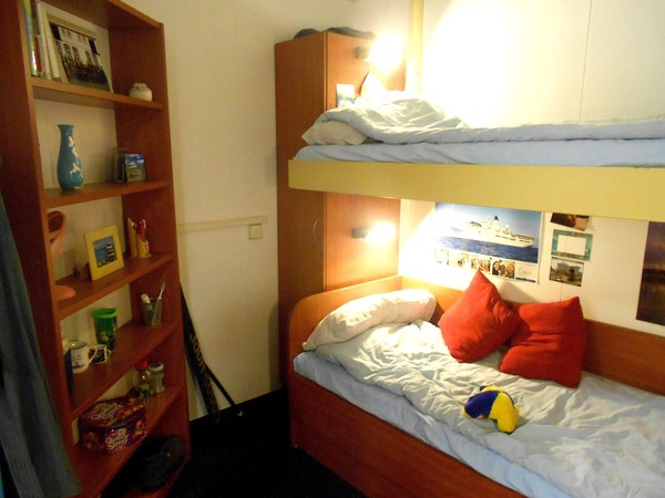 望道號 LOGOS HOPE(高雄港)：全球最大的海上圖書館~