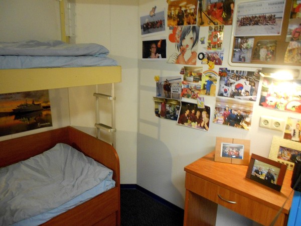 望道號 LOGOS HOPE(高雄港)：全球最大的海上圖書館~