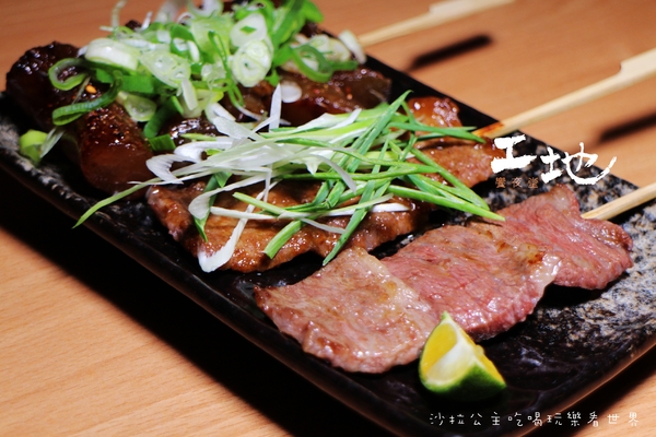 工地饗夜堂：新店居酒屋『工地饗夜堂』捷運小碧潭站/寵物友善餐廳/串燒/宵夜