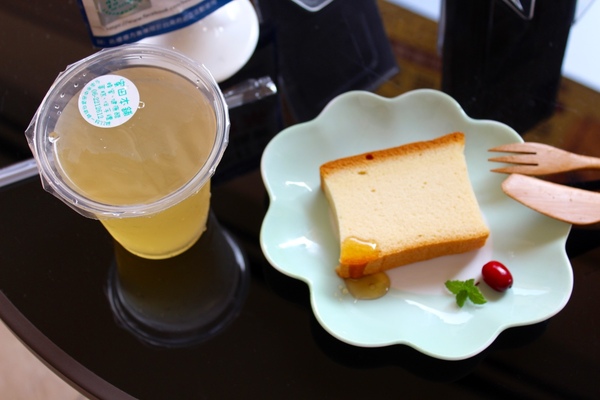 蜜田本舖：[台南/伴手禮]天然ㄟ尚好 蜂蜜蛋糕/年節禮盒推薦 蜜田本舖