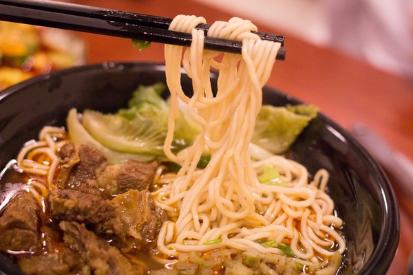 老重慶麻辣砂鍋：[台南]天冷吃鍋 道地重慶辣 老重慶麻辣砂鍋