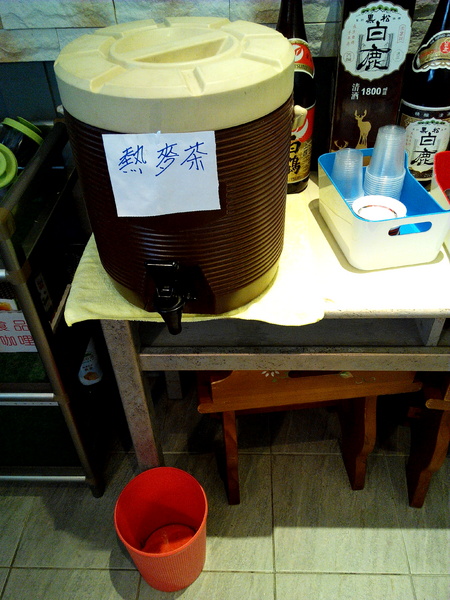 仟合和洋廚房：☆口碑券No.5☆【永康區】仟合和洋廚房。如小孩拳頭般大小的唐揚雞令人驚豔