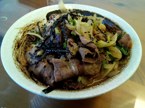 仟合和洋廚房：☆口碑券No.5☆【永康區】仟合和洋廚房。如小孩拳頭般大小的唐揚雞令人驚豔