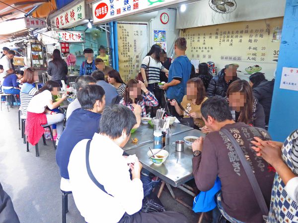 【台北美食小吃】企鵝文肉羹專賣店-30年老店