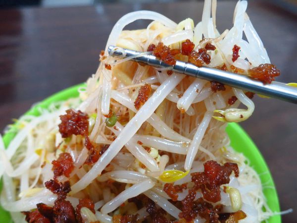 【台北美食小吃】企鵝文肉羹專賣店-30年老店