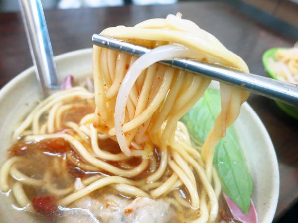 【台北美食小吃】企鵝文肉羹專賣店-30年老店