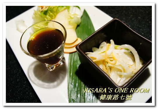 健康路7號：小巨蛋火鍋．使用知名鑄鐵鍋具的品味健康鍋──健康路七號