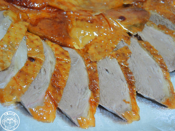 北平烤鴨:呷飽祙【台中西區・北平烤鴨 土窯雞】美村路上的排隊烤鴨