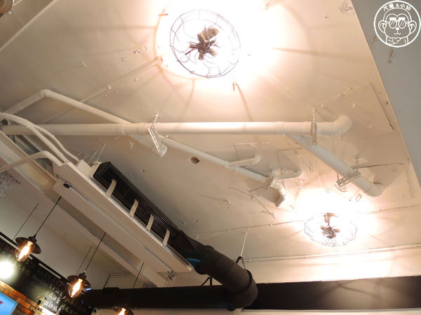 車庫吐司石牌店:呷飽祙【台北北投・車庫吐司(石牌店)】試院路超夯早餐店開分店囉