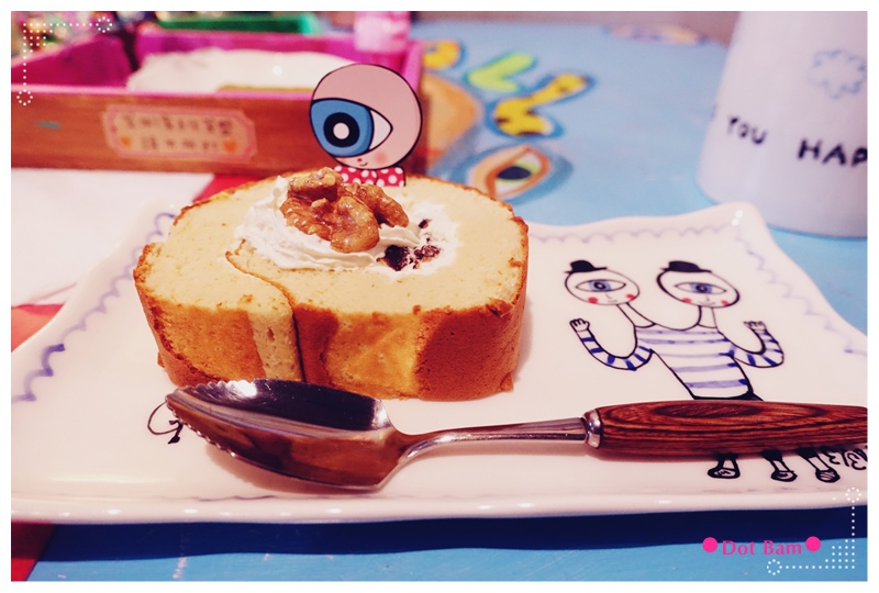 眼球咖啡 甜點.JPG