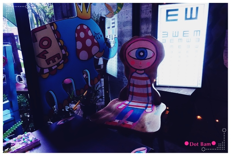 眼球咖啡 環境 8.JPG