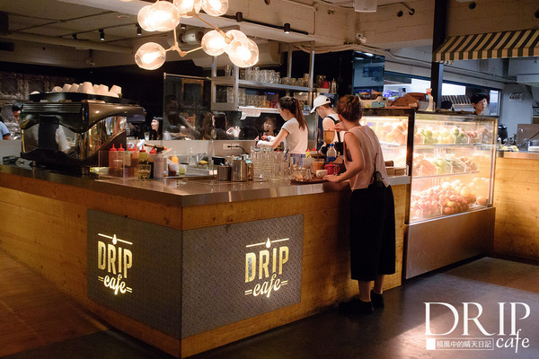 Drip Cafe 好滴(站前店)：【台北｜好滴咖啡 站前店】女孩們的聚會天堂 必吃濃厚系義大利麵與招牌滴蛋仔