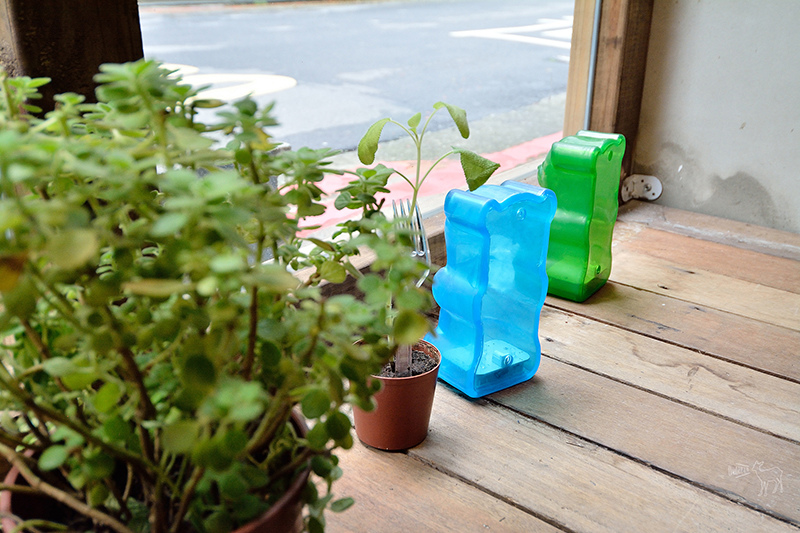 賣牛肉麵與甜點的好物咖啡館:捷運南京復興 中山國中站美食