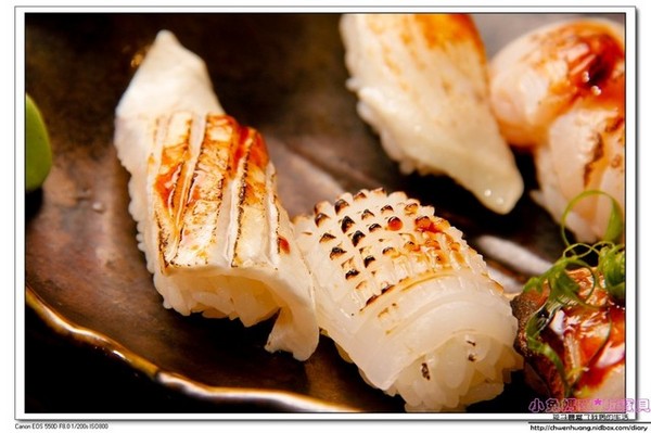 魚多甜握壽司專賣店:【美食♥新莊】☼ 魚多甜握壽司專賣店(新莊復興店) ☼平價CP值高的握壽司/鮮魚味噌湯,漬蘿蔔,麥茶免費吃到飽♥♥