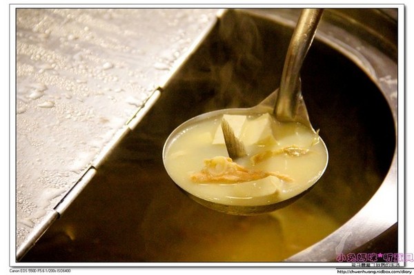 魚多甜握壽司專賣店:【美食♥新莊】☼ 魚多甜握壽司專賣店(新莊復興店) ☼平價CP值高的握壽司/鮮魚味噌湯,漬蘿蔔,麥茶免費吃到飽♥♥