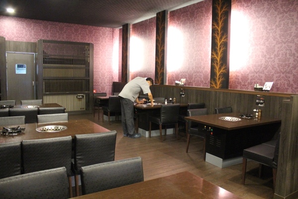 碳味亭和牛炭火燒肉：[台南]新營美術園區附近 頂級和牛料理 碳味亭和牛炭火燒肉