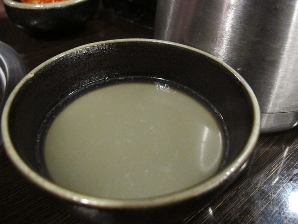 碳味亭和牛炭火燒肉：（台南。新營區美食）『碳味亭』和牛炭火燒肉 專賣。快來跟著巨鼠到新營，進行一趟頂級和牛探索之旅!