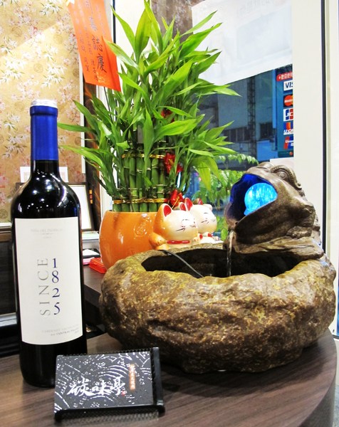 碳味亭和牛炭火燒肉：（台南。新營區美食）『碳味亭』和牛炭火燒肉 專賣。快來跟著巨鼠到新營，進行一趟頂級和牛探索之旅!