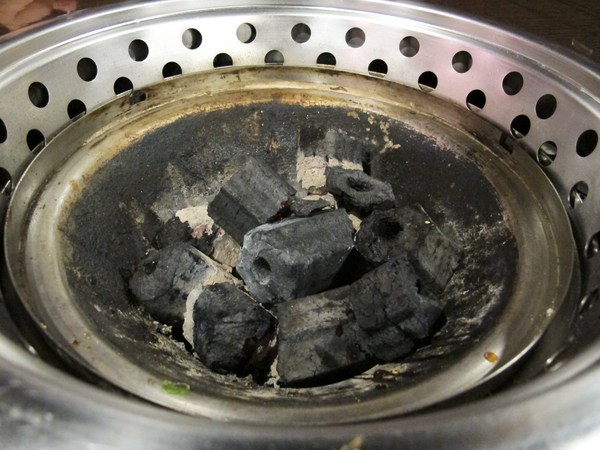 碳味亭和牛炭火燒肉：（台南。新營區美食）『碳味亭』和牛炭火燒肉 專賣。快來跟著巨鼠到新營，進行一趟頂級和牛探索之旅!