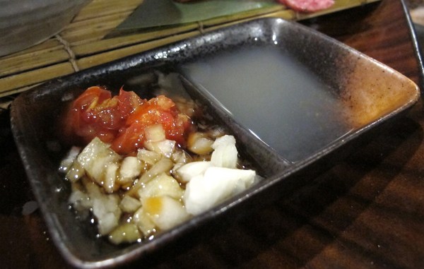 碳味亭和牛炭火燒肉：（台南。新營區美食）『碳味亭』和牛炭火燒肉 專賣。快來跟著巨鼠到新營，進行一趟頂級和牛探索之旅!