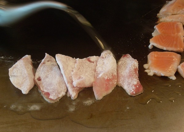 明鳳鐵板燒(總店)：原汁原味的海陸盛宴~...明鳳鐵板燒(總店)