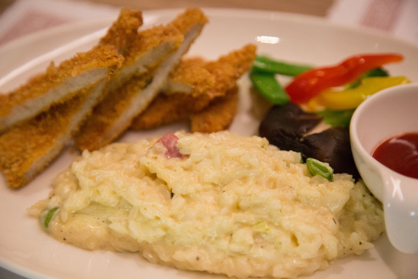 三胡町-Bistro：[台南]聚會小酌推薦 酒吧X餐廳 三胡町-Bistro 餐酒館