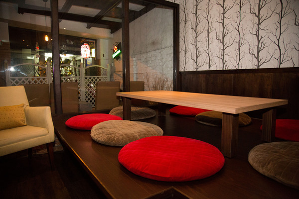 三胡町-Bistro：[台南]聚會小酌推薦 酒吧X餐廳 三胡町-Bistro 餐酒館