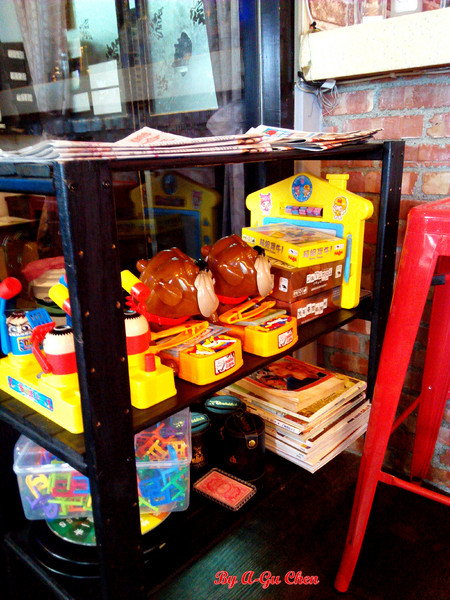 三胡町-Bistro：【臺南Ω東區】三胡町。擁有老屋外貌而內蘊現代靈魂的餐酒坊