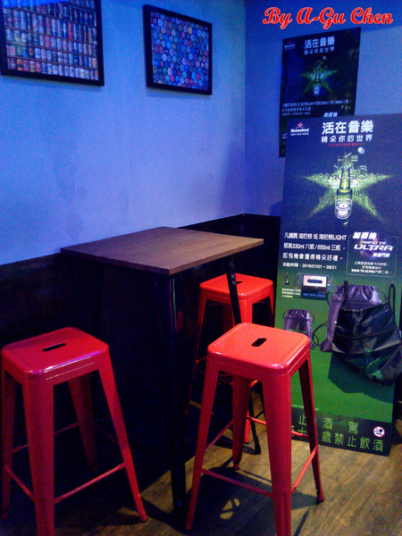 三胡町-Bistro：【臺南Ω東區】三胡町。擁有老屋外貌而內蘊現代靈魂的餐酒坊