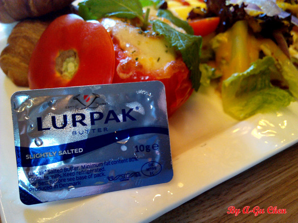 三胡町-Bistro：【臺南Ω東區】三胡町。擁有老屋外貌而內蘊現代靈魂的餐酒坊