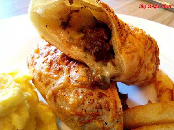 三胡町-Bistro：【臺南Ω東區】三胡町。擁有老屋外貌而內蘊現代靈魂的餐酒坊