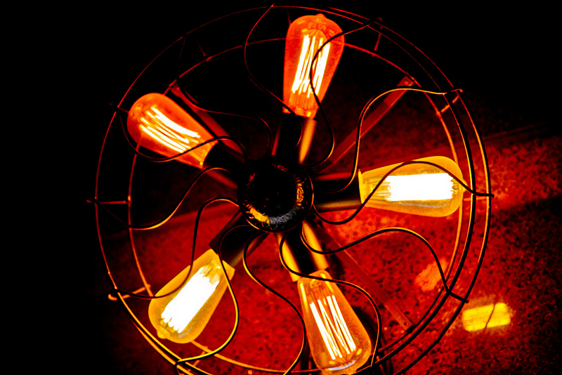 南京三民餐酒館