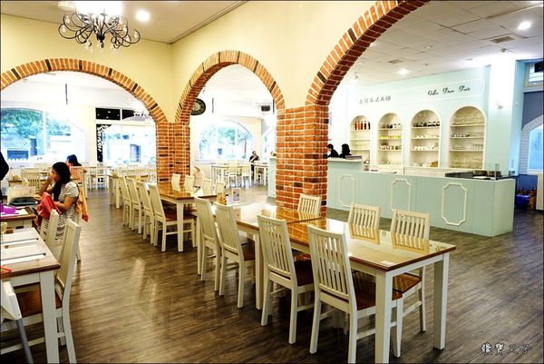 吉兒義式花園餐廳 (8).JPG