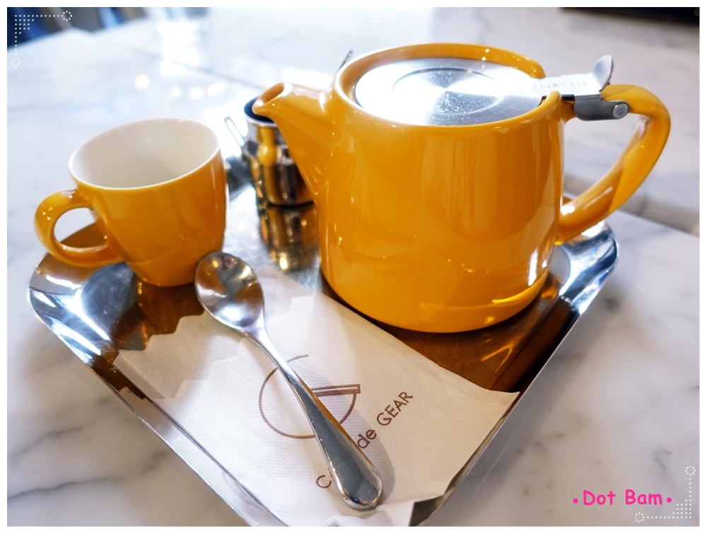 CAFE de Gear 錫蘭紅茶拿鐵.JPG