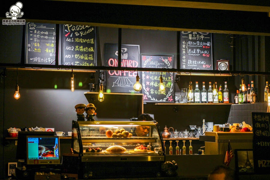 安窩咖啡 燈泡飲料-19.jpg