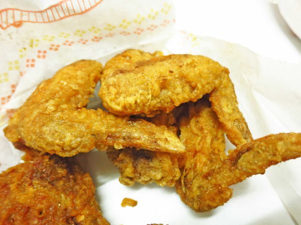 【新莊美食】江家脆皮雞翅-從餐車變到路邊攤的炸雞店