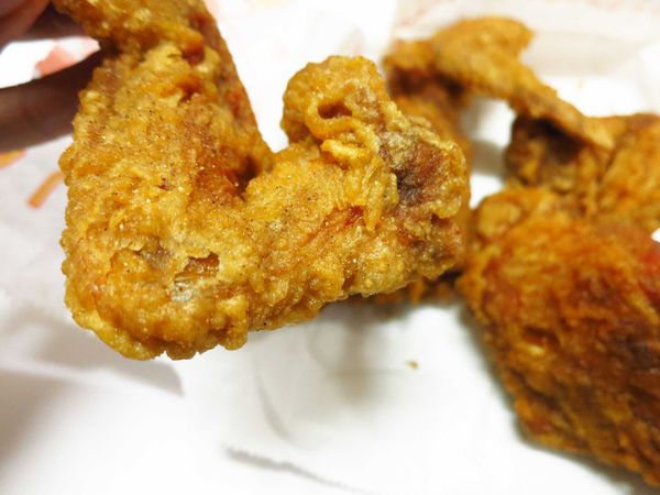 【新莊美食】江家脆皮雞翅-從餐車變到路邊攤的炸雞店