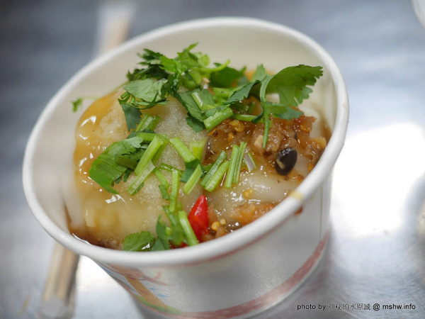 肉圓真清蒸肉圓:【食記】新北肉圓真手作傳統美食@新店崇光女中&耕莘醫院-捷運MRT七張 : 手工自製的南部老味道, 蒸的好吃又不油膩呢!!