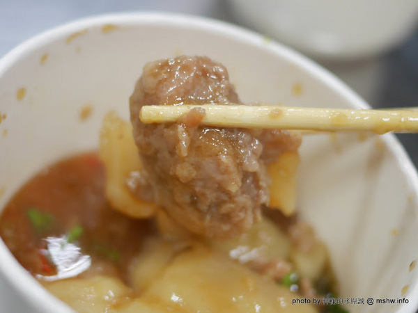 肉圓真清蒸肉圓:【食記】新北肉圓真手作傳統美食@新店崇光女中&耕莘醫院-捷運MRT七張 : 手工自製的南部老味道, 蒸的好吃又不油膩呢!!